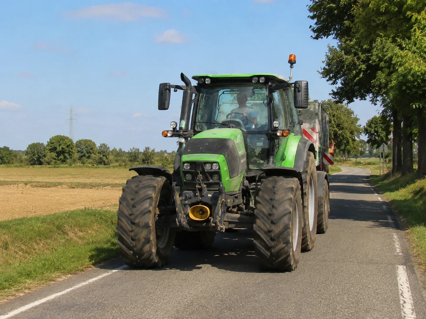 Revisione trattori agricoli veloci. Prorogato al 31 dicembre 2026 il termine per le immatricolazioni 2017-2019